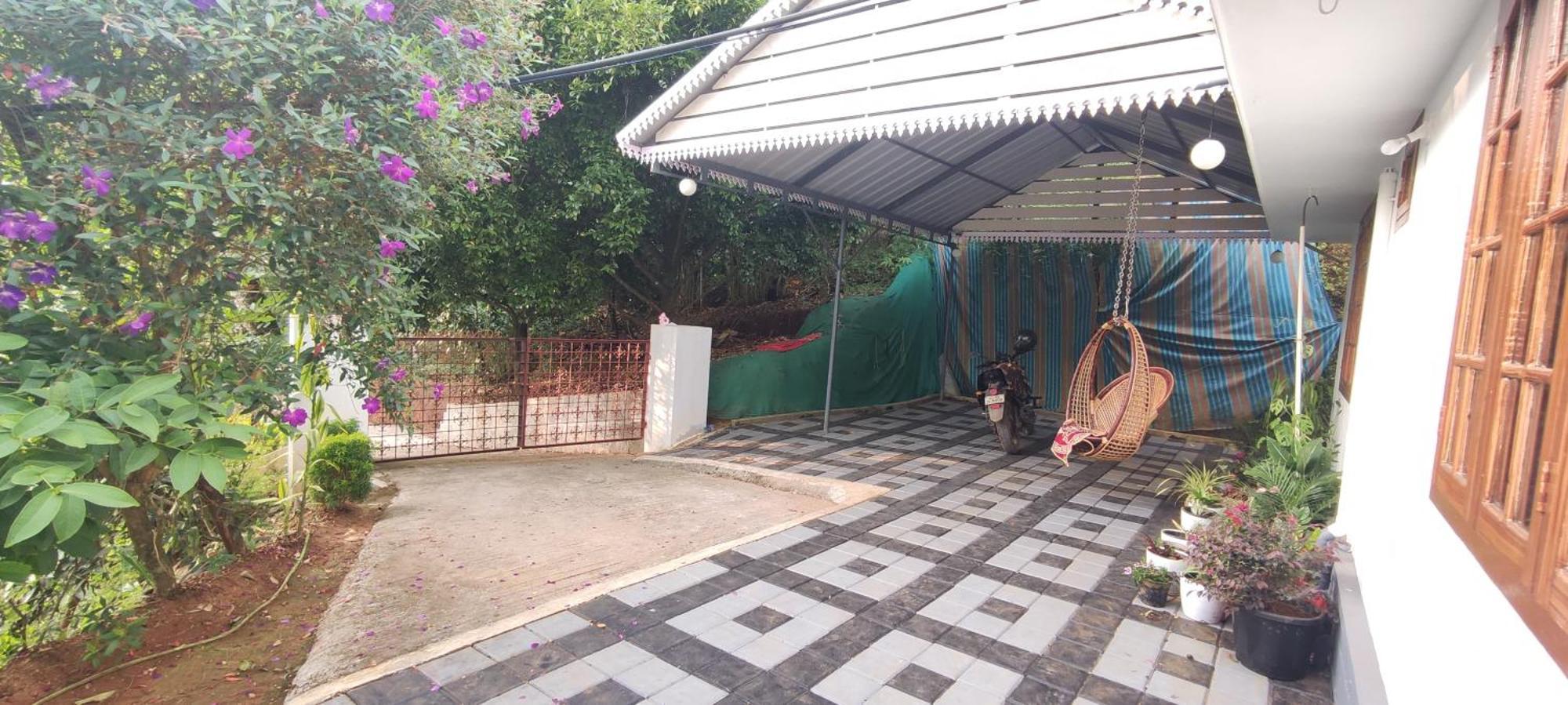Koonamparayil Home Stay Munnar Anaviratty-Family Only 外观 照片
