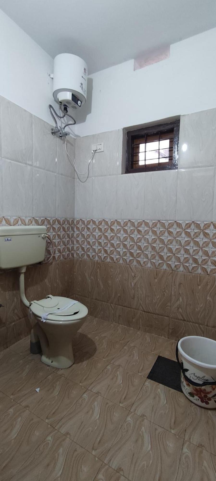 Koonamparayil Home Stay Munnar Anaviratty-Family Only 外观 照片